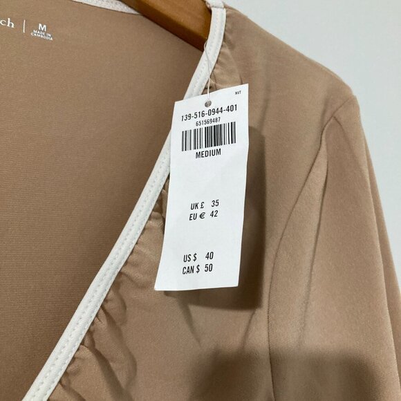 NWT Abercrombie and Fitch Canadian Women Size M Stretch Body Con Crop Top Beige - Picture 3 of 7